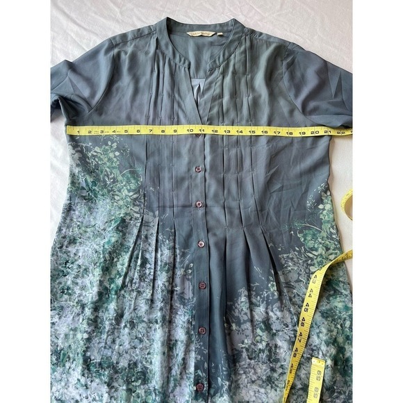 Soft Surroundings Top Womens Gray Green Sheer Roll Tab Sleeve MED Oversized - Picture 6 of 8